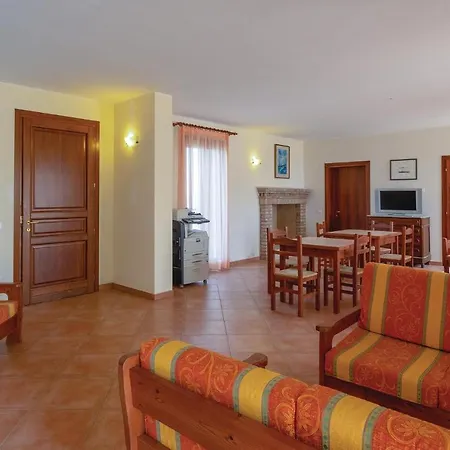 Apt,5 * Papozze