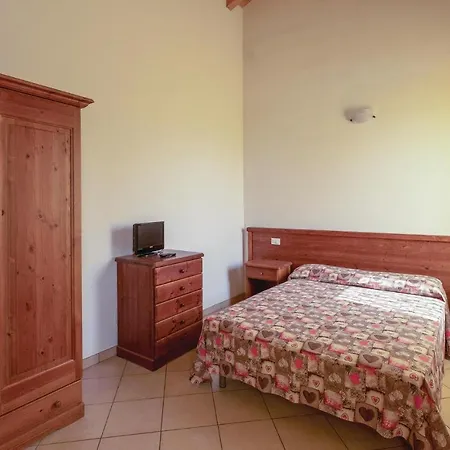 Apt,5